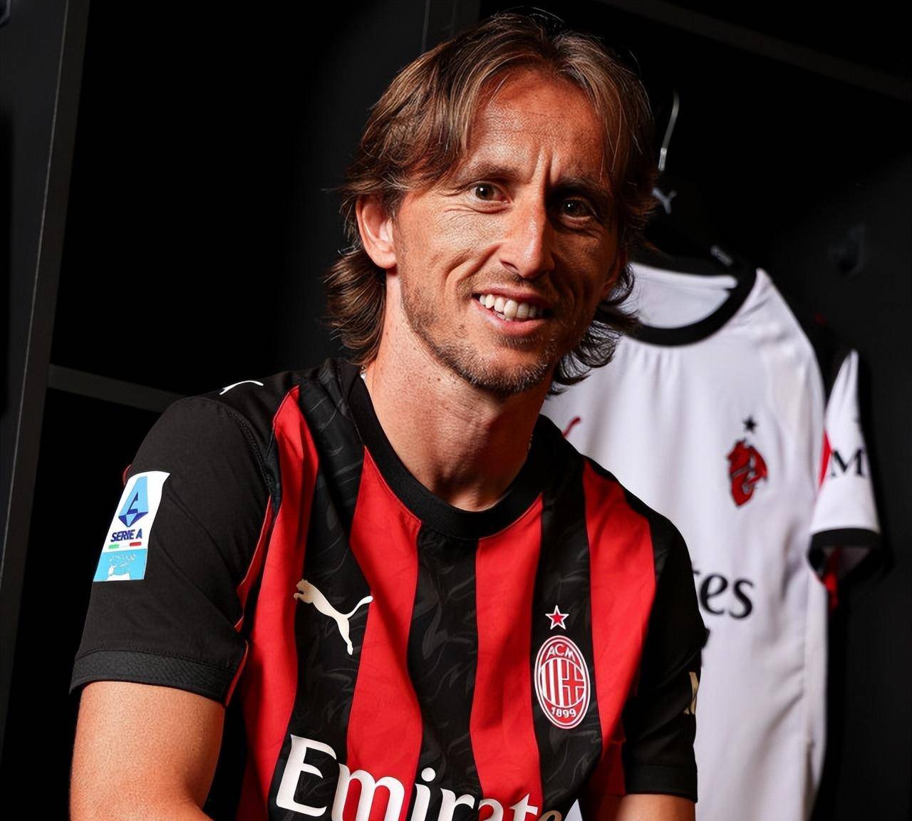 湖人逆转勇士詹姆斯狂砍34分