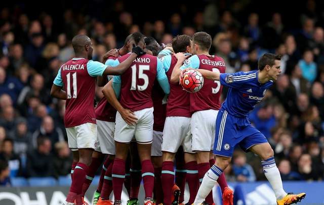 赫内斯：拜仁再次成为一座堡垒；孔帕尼像老母鸡一样保护球员